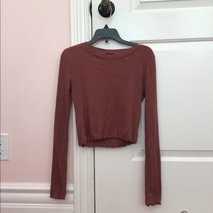 Long sleeve crop top